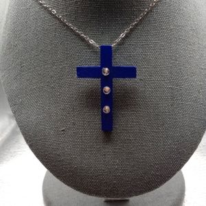 Wood cross pendant necklace